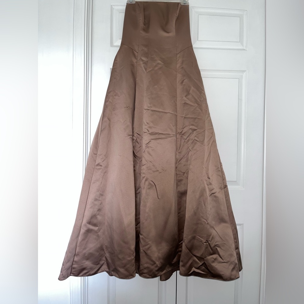 Elegant Brown Women's Strapless Dress